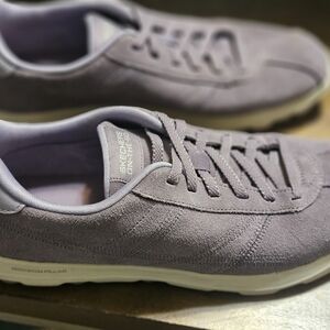Lavender sketchers size 8 womens